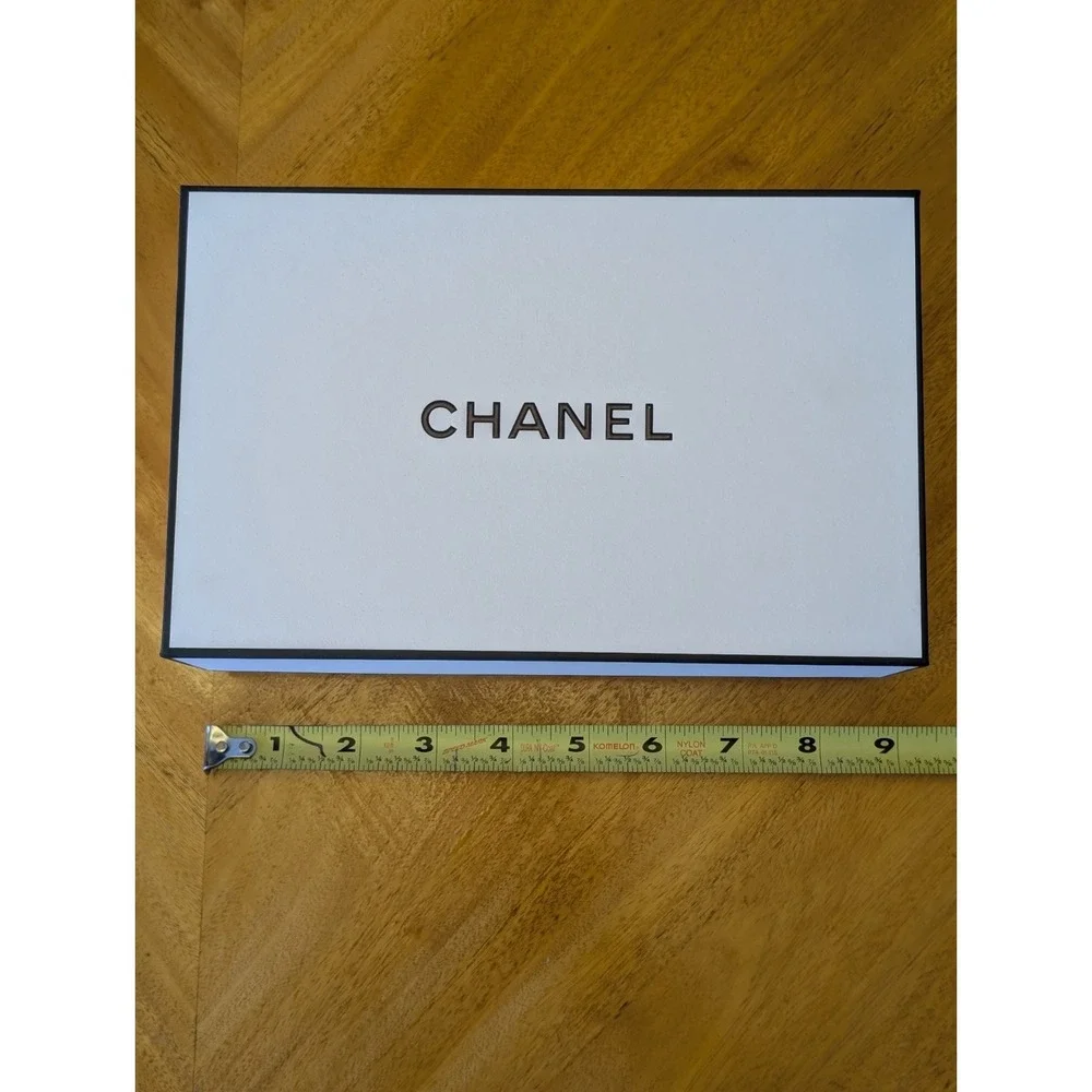 CHANEL Small/Medium Rectangular Empty Gift Box 8.5